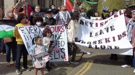 Activists mark Palestinian Prisoners Day outside Israeli embassy in London