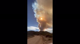 US: Crooks Fire Breaks Out, Prompting Evacuation In Arizona