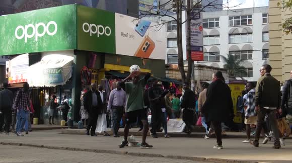 Skilled Dribbler shows off unique dribbling skills in Nairobi City square