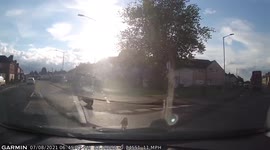 Motorbike doesn't pay attention