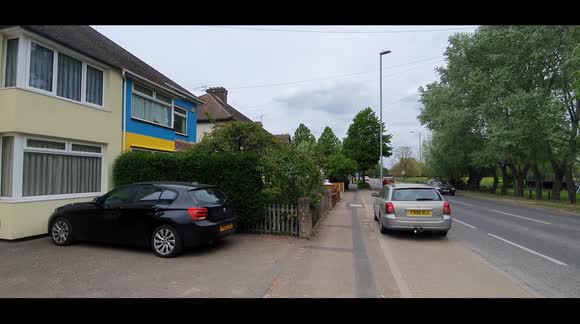 A Cambridgeshire couple have painted their home the colours of the Ukrainian flag to show their support for the war-stricken country.