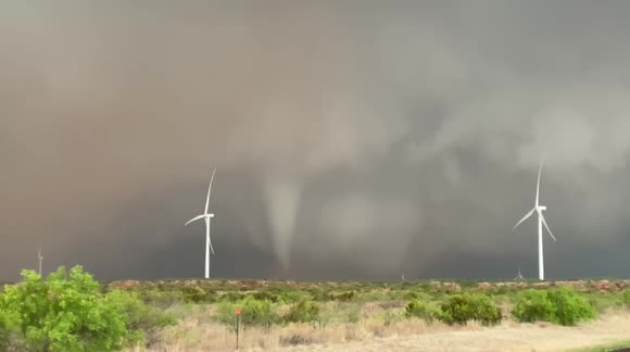 Cyclic supercell produces several strong Texas tornadoes