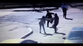 Brave passers-by detain bag-snatcher in Russian Far East