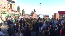 Rugby World Cup - Australia v Uruguay - Crowd arriving
