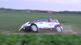 Big Rally crash , 7 rolls