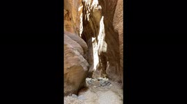 Wady Ghuweir, amazing aquatic canyon in the middle of désertique Jordanie.
