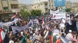 Demonstration to demand the end of the siege in Taiz, Yemen