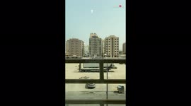 'Gritty, orange clouds loom over Kuwait amid sandstorm *Timelapse*'
