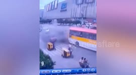 Bus explodes in suspected bombing in the Philippines