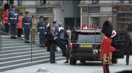 Ex-Prime Ministers, including Blair, May, and Cameron met with cheers but Boris Johnson faces boos at St Paul’s