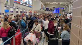 Bristol Airport morning passenger queues as Jubilee weekend gets into full swing