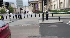 Trafalgar Square closed by police due to incident