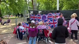 Fans arrive early for the Platinum Party at the Palace, The Mall, London, UK