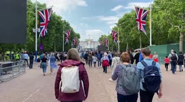 Fans arrive early for the Platinum Party at the Palace, The Mall, London, UK