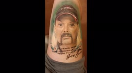 Make-up artist spends SIX HOURS painting Joe Exotic, the 'Tiger King', on her leg
