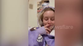 Boyfriend records hilarious renditions of iconic songs to remind girlfriend to take her pills in the morning
