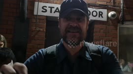 'Stranger Things' star David Harbour greets fans outside theatre in London