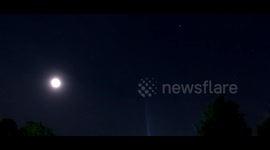 Timelapse Captures Entire 2022 Lunar Eclipse Over Kentucky