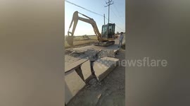 Road cracks due to high temperature in central China