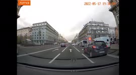 Inappropriate behavior of a cyclist on the roadway