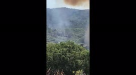 US: Grass Fires Trigger Evacuations In San Mateo County, California 3