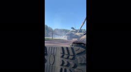 Training for soldiers of Ukraine. A first-person video below a tank moving above it.