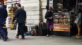 A Homeless Man On The Streets Is So Happy That Boris Johnson Has Resigned He Is Telling Everybody