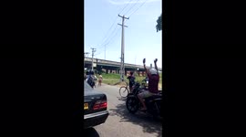 So many peoples coming to Colombo protest using train against president Gotabaya Rajapaksa