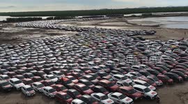 Organisers claim world record after arranging 1,700 cars to form shape of Vietnam