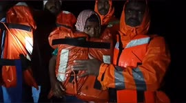 Life Saving Rescue Operation of  9 Men stranded on island in Godavari basin  in Jagtial district
