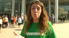 Green Peace Climb The Shard - Protest Against Arctic Drilling