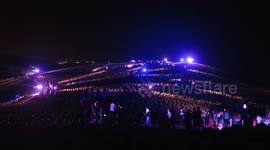 Light Up the Miharashi Hill of Green Kochia.