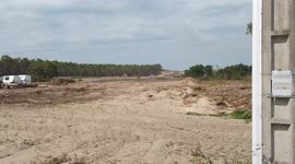 France: Working on 'mega-dam' to prevent spreading of wildfires