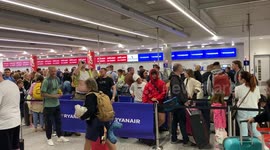 Bristol airport passengers encounter lengthy Friday morning queues as schools break up for summer