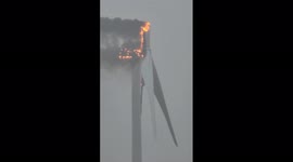 Lightning strikes causes wind turbine to catch fire in Crowell, Texas
