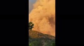 US: Evacuation Order Issued As Oak Fire Breaks Out In Mariposa County 3