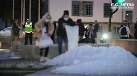 Pubs Protest 6PM Closure By Dropping Ice At Scottish Parliament Building