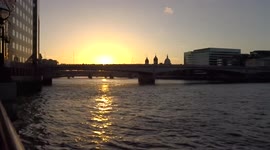 Stunning sunset over the River Thames in Londons Southwark