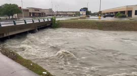 Heavy rains cause flooding across Dallas-Fort Worth, Texas