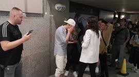 'Harry Potter' star Tom Felton meets and greets fans in London ADDS STILL PHOTOS