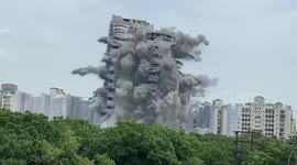 Twin towers, found to have violated norms, demolished in northern India after nine-year court battle