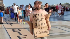 Parody of the Fashion week called Cartonne Week. Everyone can come dressed in cardboard. Eiffel Tower, Trocadero, France. 29 aug 2022, 18h.