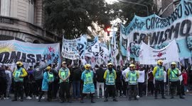 Argentina: Demonstrations in support of Vice President Cristina Kirchner continue.