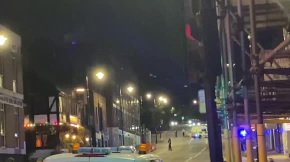 Possible bomb threat called at Crouch End 2