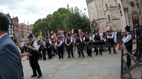 London: Rwanda deportations plans protested at the Royal Courts Of Justice