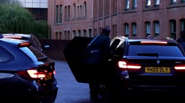 Mixed reception as Meghan Markle enters Manchester event