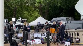 News and media gather outside Buckingham Palace after Queen’s death