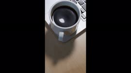 Con un grano selecto de cafe molido para asi obtener el maximo aroma y un comprador lo que necesitas para empezar tu dia