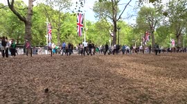 Crowds line The Mall as tributes are paid to the Queen in London