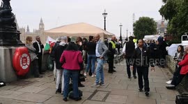 At 5pm the number of media people outnumbered the amount of people in the Queue waiting to see the Queen